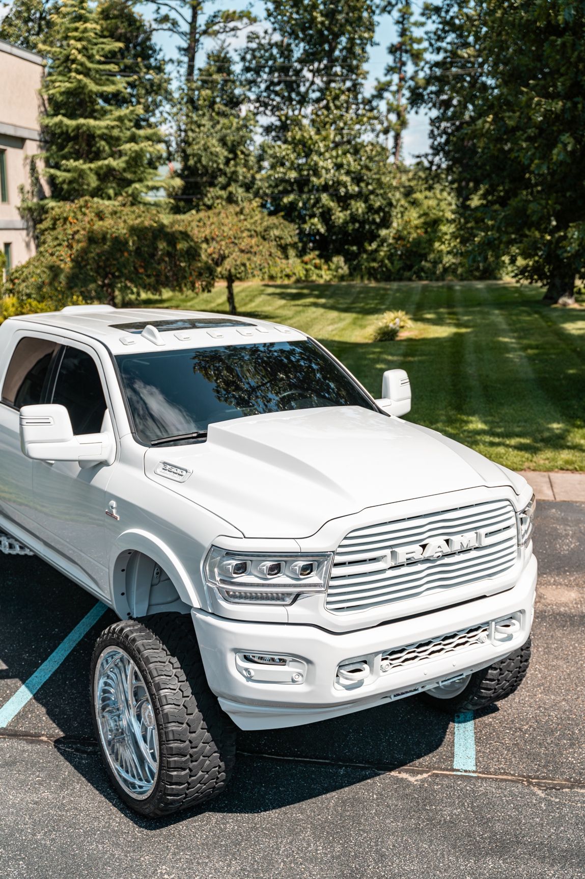 2019-2025 5th Gen Ram Cervinis Cowl Hoods