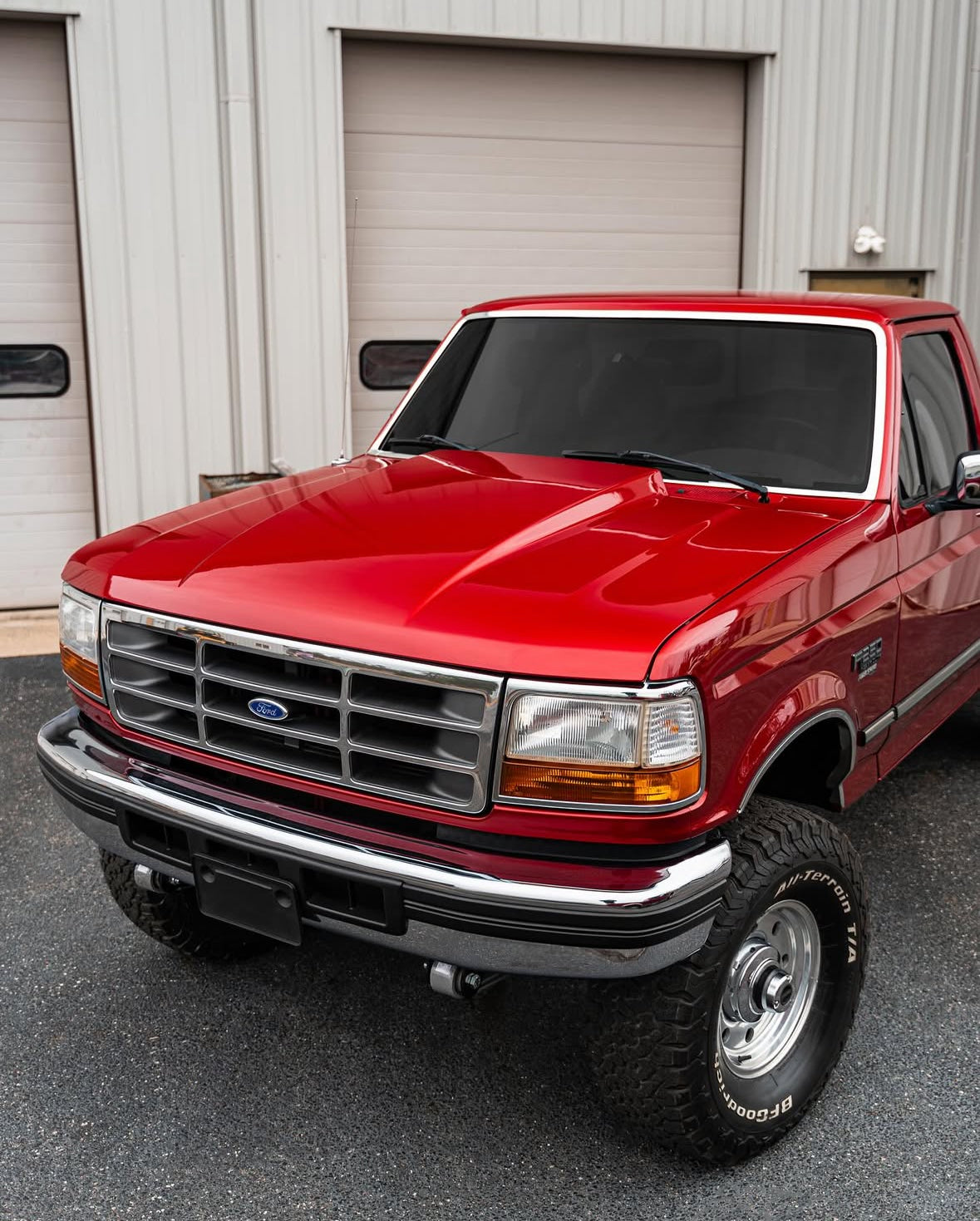 92-97 OBS Ford Cervinis Cowl Hood