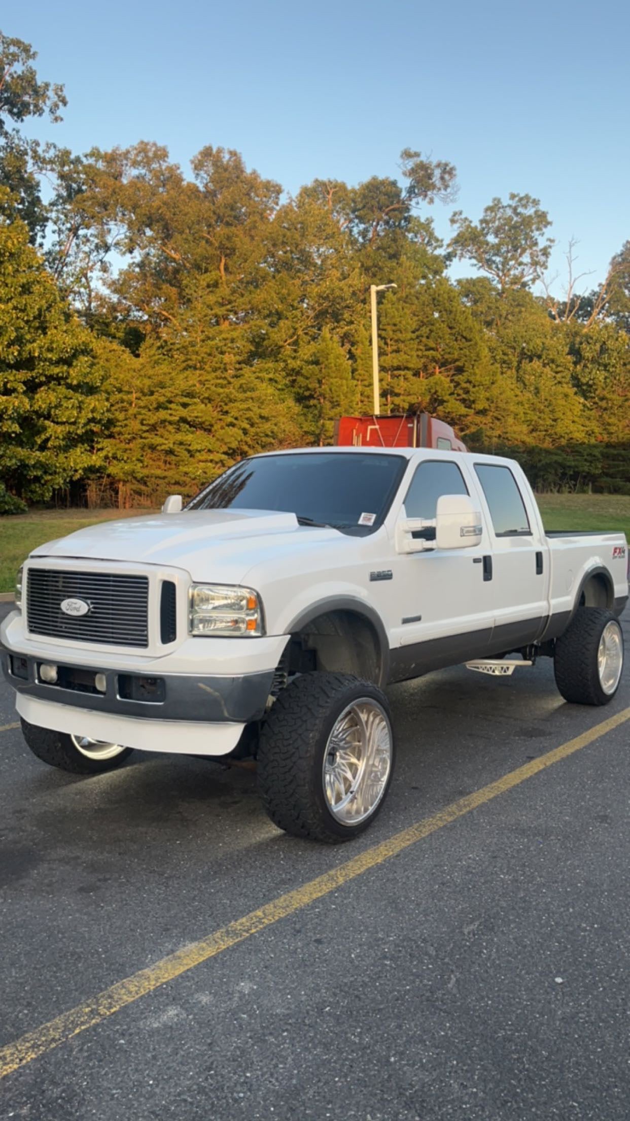99-07 Super Duty Cervinis Cowl Hood