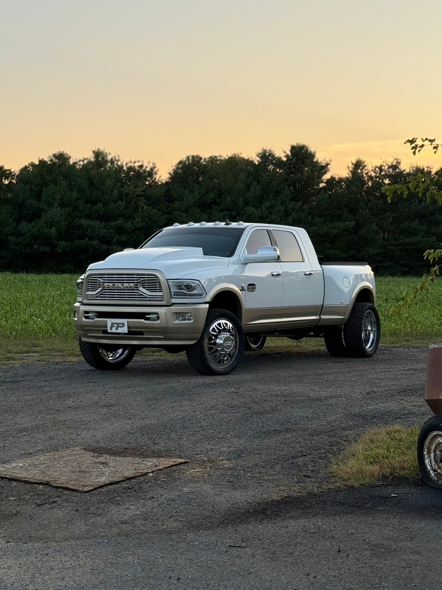 2009-2018 4th Gen Ram Cervinis Cowl Hoods