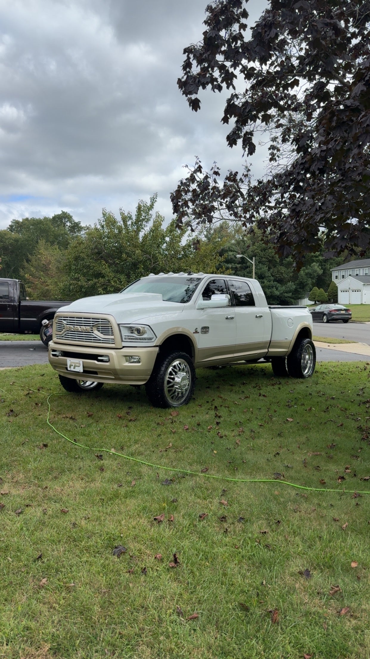 2009-2018 4th Gen Ram Cervinis Cowl Hoods