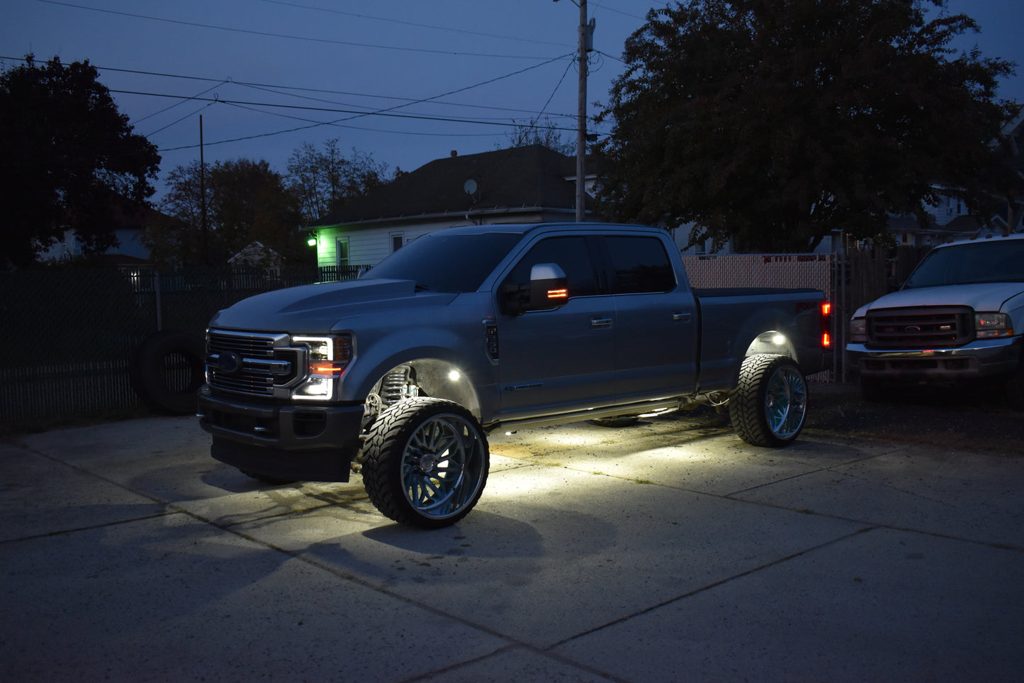 17-22 Super Duty Cervinis Cowl Hood